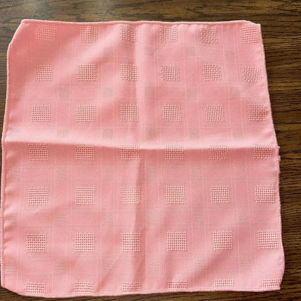 N/A vintage tablecloth